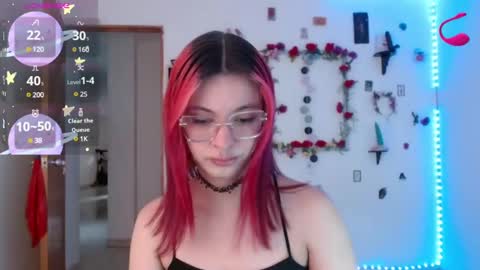 Snapshot of _galya_ chatting on 02.12.25 Galya online show from 02.12.25