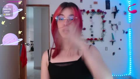 Snapshot of _galya_ chatting on 02.13.25 Galya online show from 02.13.25