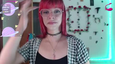 Snapshot of _galya_ chatting on 09.18.25 Galya online show from 09.18.25