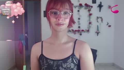 Snapshot of _galya_ chatting on 08.05.26 Galya online show from 08.05.26