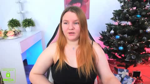 Snapshot of _ganett__ chatting on 12.12.24 Ganet online show from 12.12.24