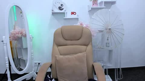 Snapshot of _ganett__ chatting on 01.22.25 Ganet online show from 01.22.25