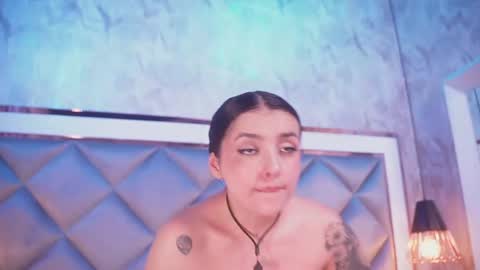 Snapshot of _giggy chatting on 04.29.26 _giggy online show from 04.29.26