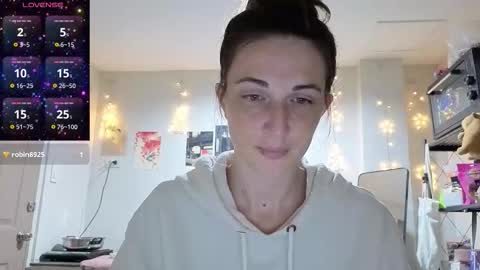 Goddess Aurora online show from 11.24.25