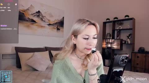 Rina online show from 10.25.25