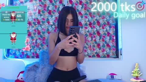 Gwen online show from 12.31.24