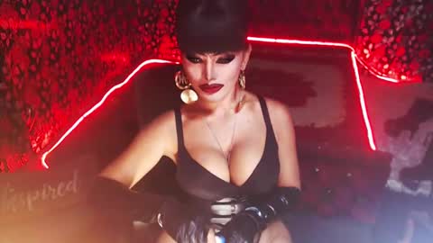 Snapshot of _hailyourqueenx chatting on 01.06.25 GoDDess  Chloe online show from 01.06.25