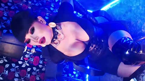 Snapshot of _hailyourqueenx chatting on 06.20.26 GoDDess Chloe online show from 06.20.26