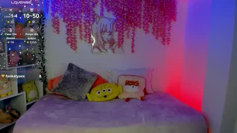 Hanna Botero online show from 11.26.25