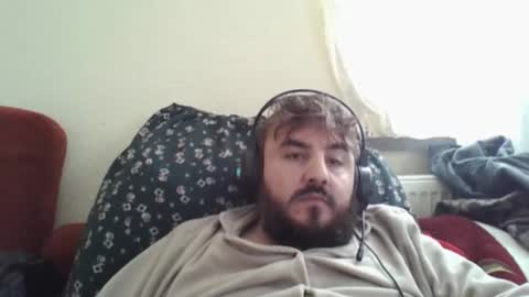  hasanhz.  online show from 12.19.25