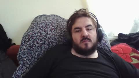  hasanhz.  online show from 03.04.26