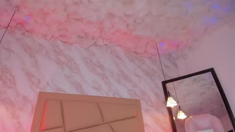 Hollywood online show from 04.19.26