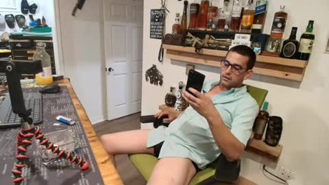 Snapshot of _hot_sh0t_357 chatting on 07.28.26 HoT SHoT online show from 07.28.26