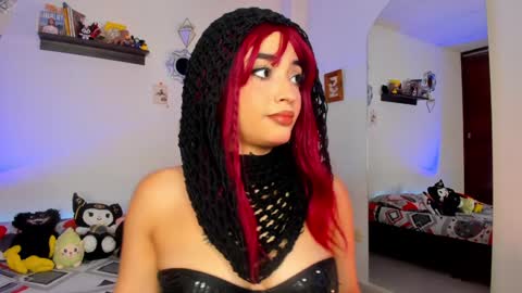 Jenn  online show from 01.09.25