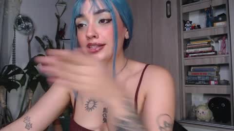 Jenn  online show from 04.05.26