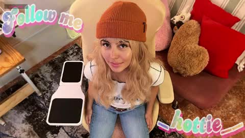 _hottie__ online show from 04.06.26