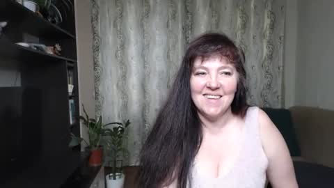 Snapshot of _illusion_ chatting on 05.29.26 Illusion online show from 05.29.26
