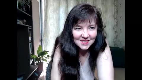 Snapshot of _illusion_ chatting on 05.31.26 Illusion online show from 05.31.26
