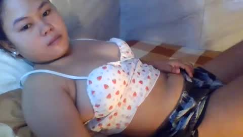 Snapshot of _ishi chatting on 05.28.26 Ishi online show from 05.28.26