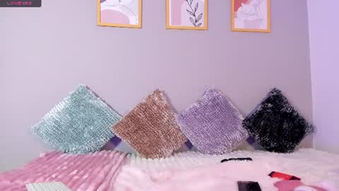 Snapshot of _ivanna_volk chatting on 06.23.26 Ivanna online show from 06.23.26