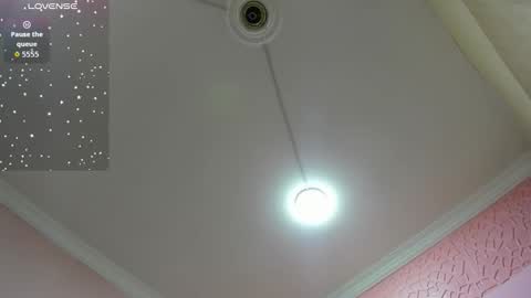 J A D E online show from 11.08.25