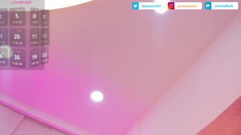 Snapshot of _jasmine_blush chatting on 06.06.26 Jasmine online show from 06.06.26