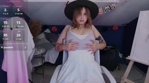 Snapshot of _jasminedream chatting on 10.30.25 Jasmine online show from 10.30.25