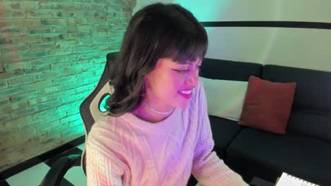 Snapshot of _jessy_moon_ chatting on 02.07.25  ...  online show from 02.07.25