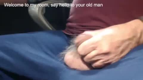 Snapshot of _jimmini chatting on 12.18.24 _jimmini online show from 12.18.24