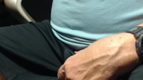 Snapshot of _jimmini chatting on 10.16.25 _jimmini online show from 10.16.25