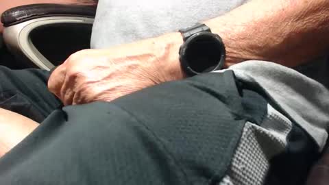 Snapshot of _jimmini chatting on 10.20.25 _jimmini online show from 10.20.25