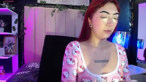 Mia online show from 12.17.24