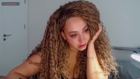 _just_a_queen_3 online show from 03.06.26