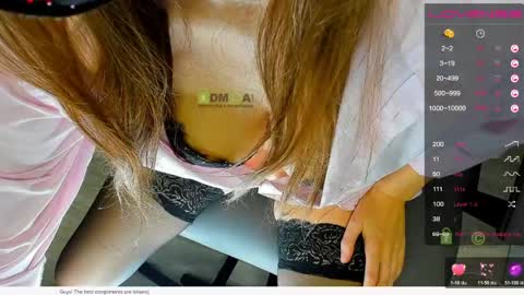 Snapshot of _justcallme_ chatting on 04.27.26 _justcallme_ online show from 04.27.26