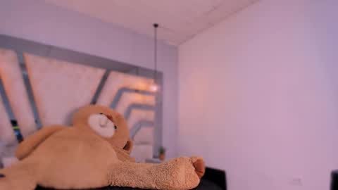 Snapshot of _kaylabrown_ chatting on 02.02.26 KAYLA online show from 02.02.26