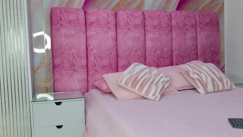 Kendall online show from 03.28.26