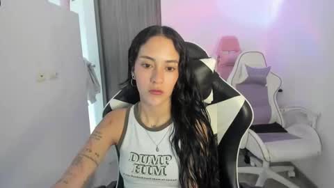 khloe sweet online show from 10.24.25