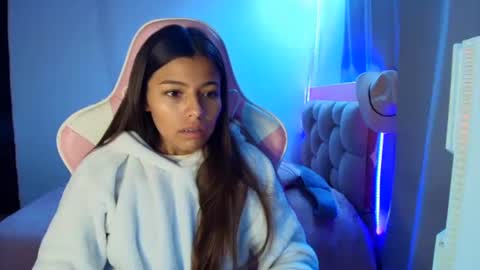 Snapshot of _khloe_sweet chatting on 04.18.26 khloe sweet online show from 04.18.26