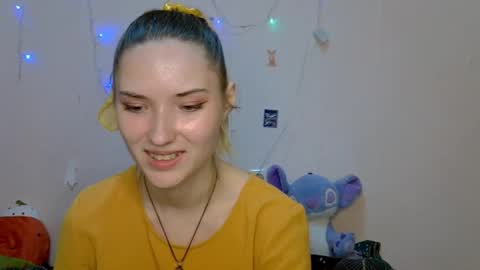 _kikiclark_ online show from 09.10.25