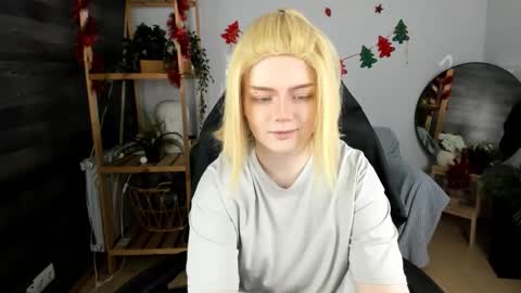 Snapshot of _killy_ chatting on 12.17.25 Li online show from 12.17.25