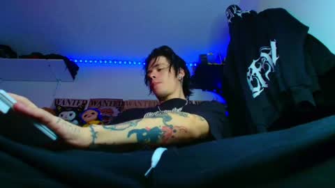 Snapshot of _kingshadows_ chatting on 06.01.26 SHADOW online show from 06.01.26