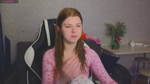 Molly   Emily online show from 12.21.25