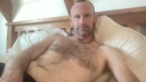 Kiwi online show from 11.24.25