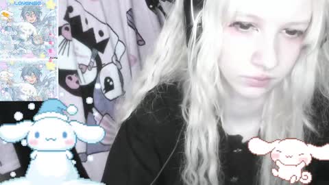  kuro  online show from 02.10.25