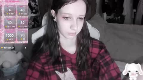  kuro  online show from 03.08.26