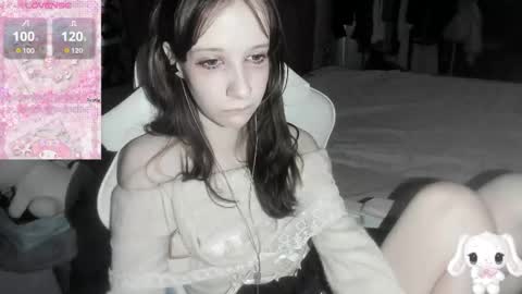  kuro  online show from 04.03.26