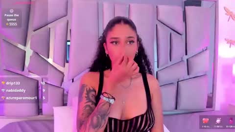 Lanna  online show from 01.17.25