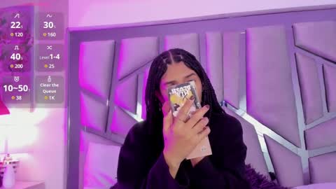 Lanna  online show from 03.04.25