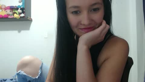 Lauren 3 online show from 09.13.25