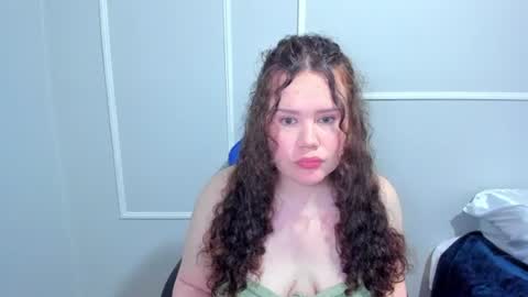 Snapshot of _leana_oo chatting on 06.26.26 leana online show from 06.26.26